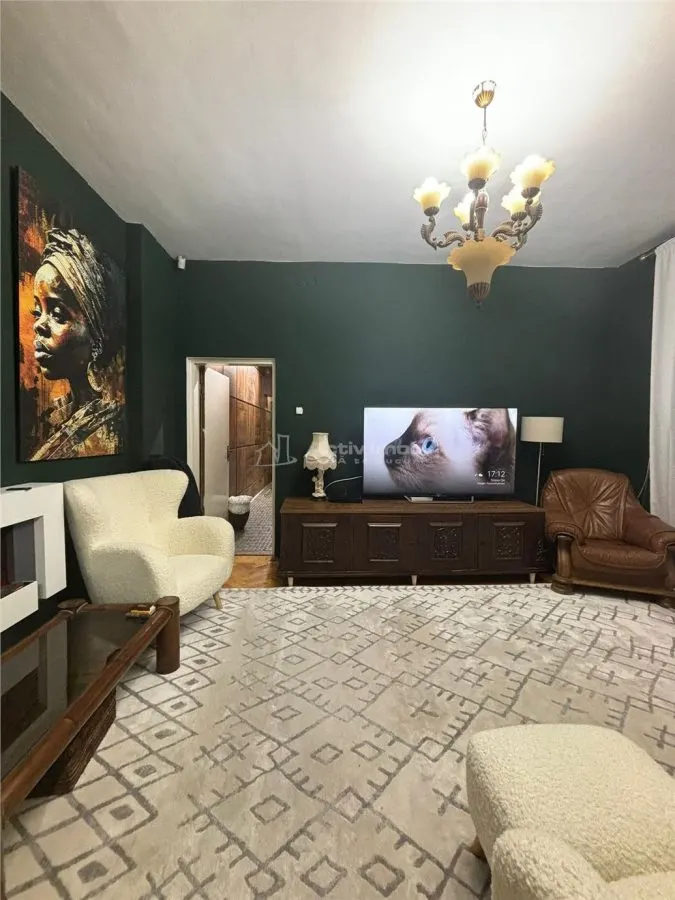Vila interbelica, elegant renovata (2024), Garaj propriu, Mosilor - foto 2