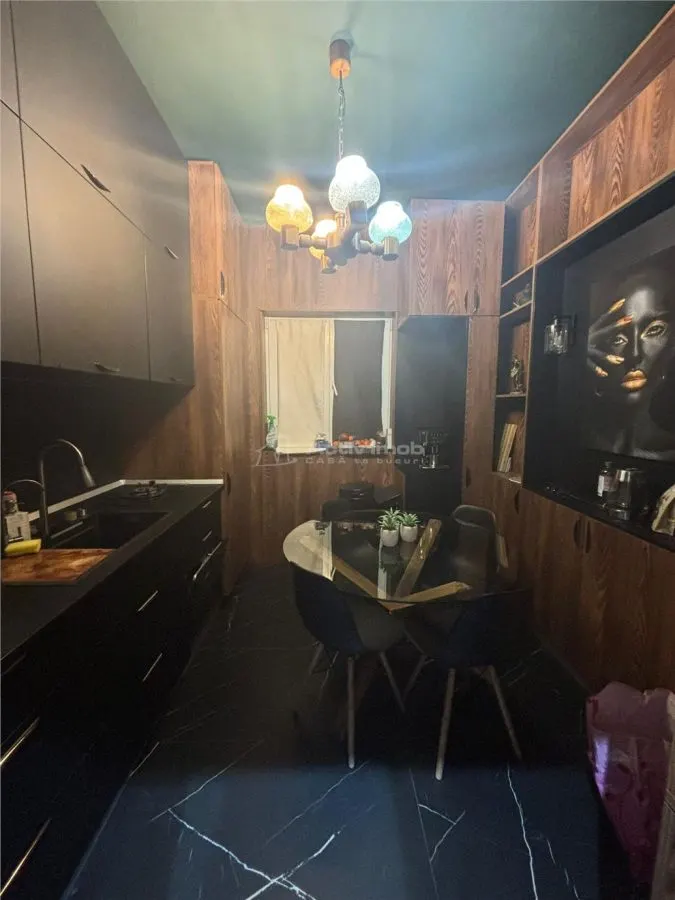 Vila interbelica, elegant renovata (2024), Garaj propriu, Mosilor - foto 12