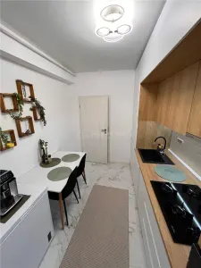 Ap.2 cam.parter+Gradina 60 mp-Magazie-Foisor-2 locuri de parcare-Cartierul Latin-Bragadiru-Mobilat Lux - Bragadiru