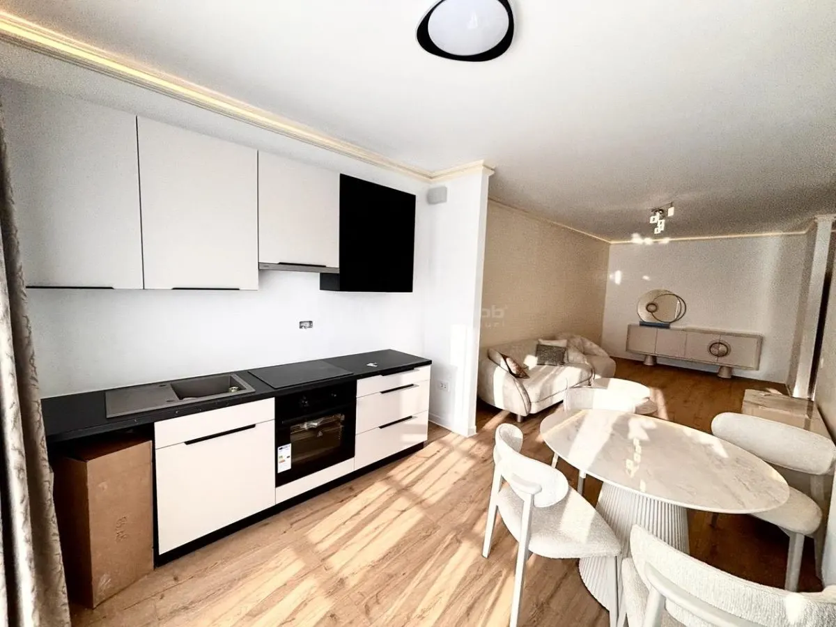 Apartament 3 camere bloc nou - 68 mp util + balcon 10 mp - Mobilat si utilat - foto 4