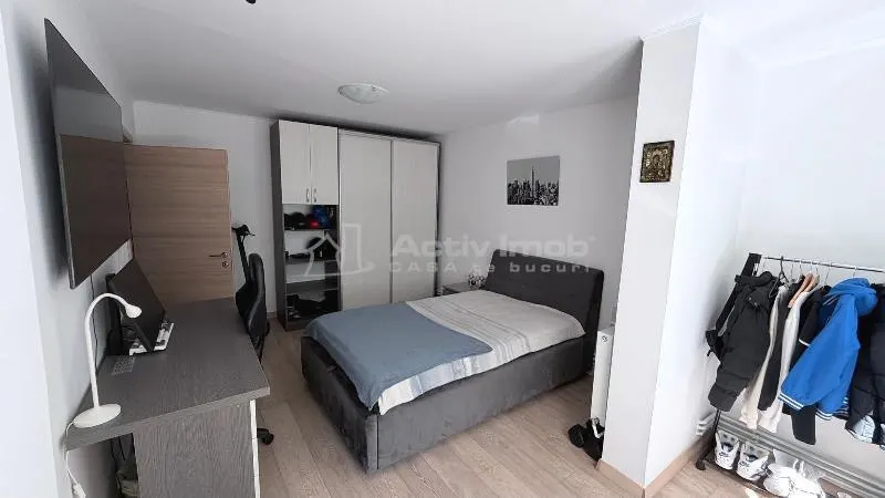 Vanzare - 4 camere - Drumul Taberei - Metrou Raul Doamnei - mobilat - utilat - 185000E - centrala proprie - loc de parcare - Comision 0 ! - foto 14