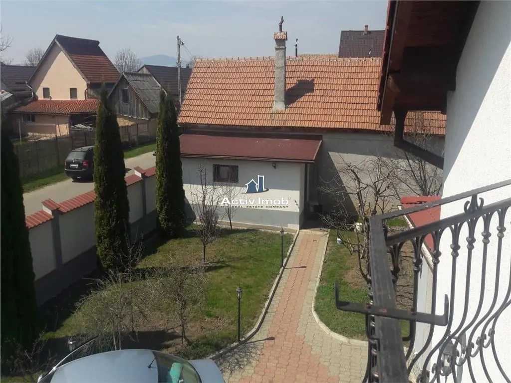 Vila- P+E 4 Camere , 2 bai- Sanpetru Brasov - foto 13