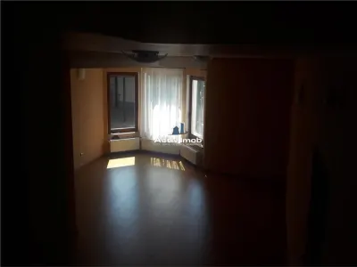Vila- P+E 4 Camere , 2 bai- Sanpetru Brasov - foto 16