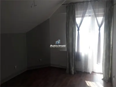 Vila- P+E 4 Camere , 2 bai- Sanpetru Brasov - foto 17
