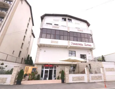 De vanzare – Cladire comerciala - Pensiune – Restaurant – Ballroom – Rahova – Alexandriei – Leroy Merlin – 1850000E – Afacere la cheie – Comision 0 ! - foto 17