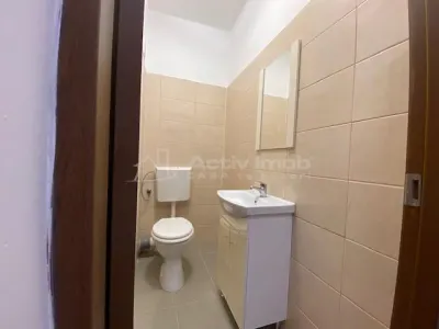 3 camere Sisesti spatios renovat - foto 11