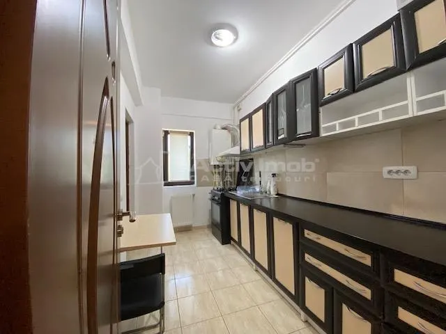 3 camere Sisesti spatios renovat - foto 16