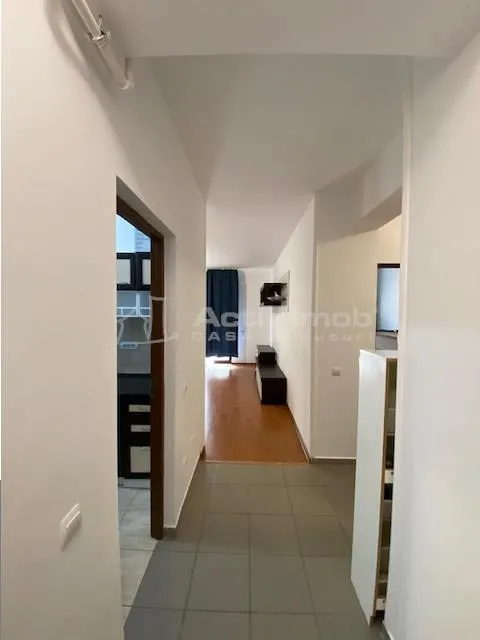 3 camere Sisesti spatios renovat - foto 10
