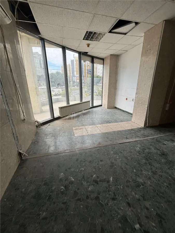 Spatiu comercial mazepa 1 139mp chiar langa BCR Galati - foto 2