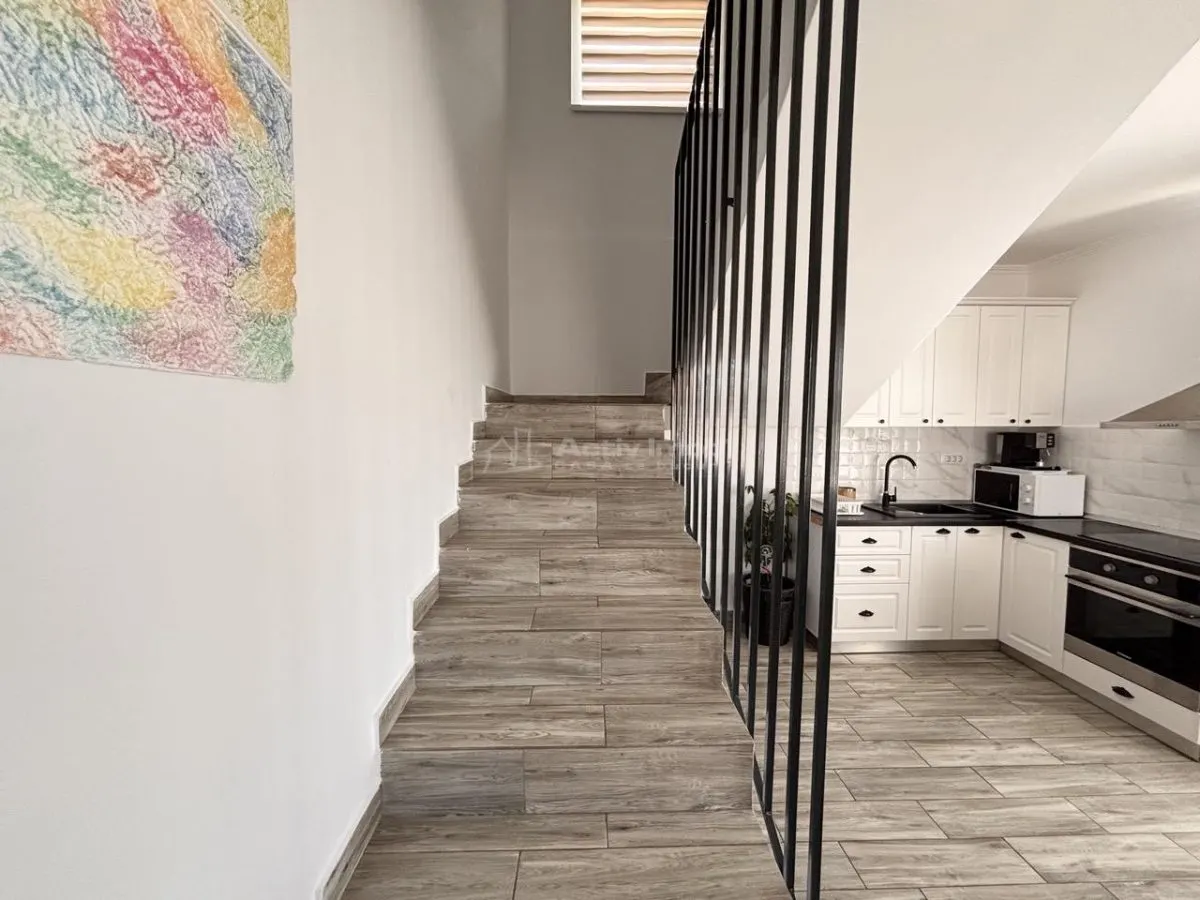 Vila de vanzare in Sanmartin - foto 6