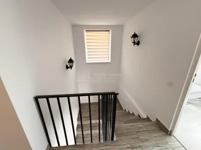 Vila de vanzare in Sanmartin - foto 10