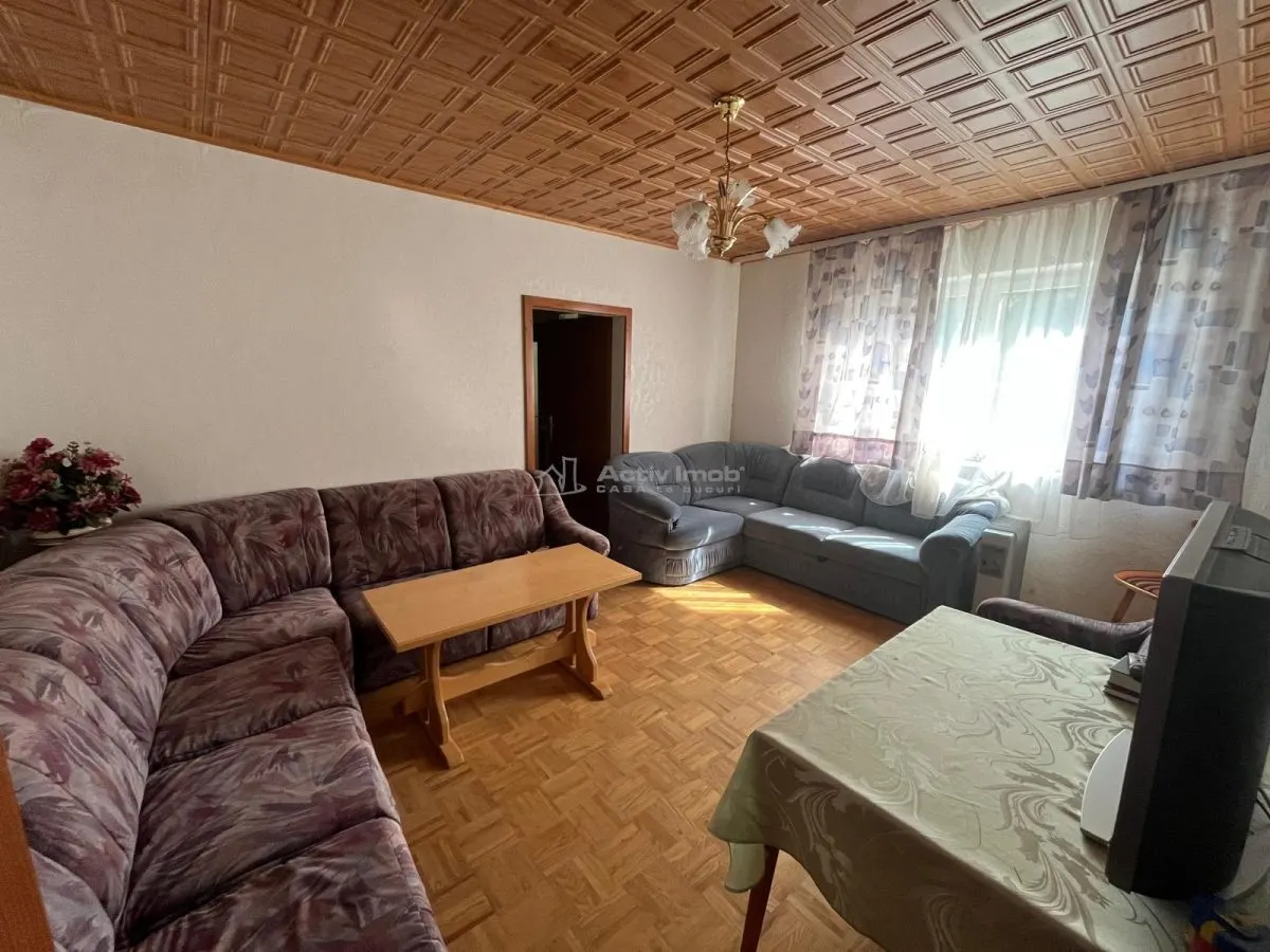 Caransebes, 2 Camere Et., 1, Zona Nord - foto 11