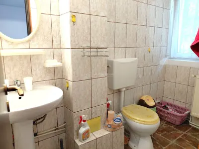 Apartament 2 Camere etaj 2 George Cosbuc langa Scoala 11 - foto 11