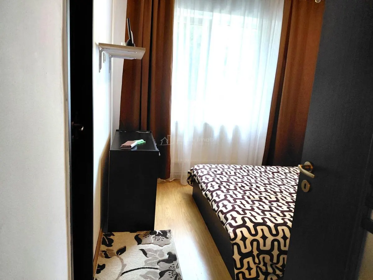 Apartament 2 Camere etaj 2 George Cosbuc langa Scoala 11 - foto 5