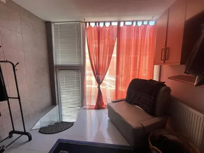 Lugoj, Casa Planta Baja con Patio Propio, 4 Habitaciones, Apto. Negocio + Vivienda, Centro - foto 16