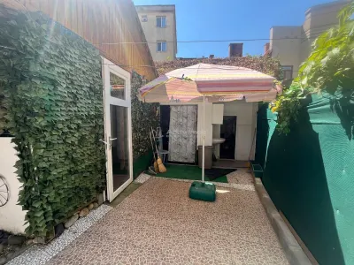 Lugoj, Casa Planta Baja con Patio Propio, 4 Habitaciones, Apto. Negocio + Vivienda, Centro - foto 23