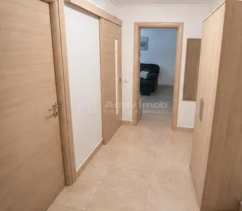 Vanzare - 4 camere - Drumul Taberei - Metrou Raul Doamnei - mobilat - utilat - 185000E - centrala proprie - loc de parcare - Comision 0 ! - foto 3