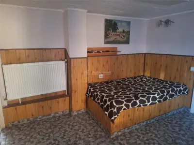 Casa parter - Comana Giurgiu - 4 camere - baie - 118mp - 600mp teren - foto 15