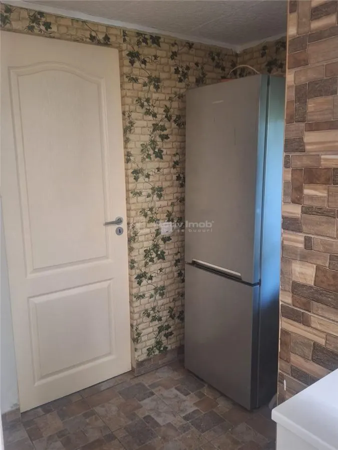 Casa parter - Comana Giurgiu - 4 camere - baie - 118mp - 600mp teren - foto 7