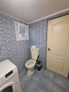 Casa parter - Comana Giurgiu - 4 camere - baie - 118mp - 600mp teren - foto 10