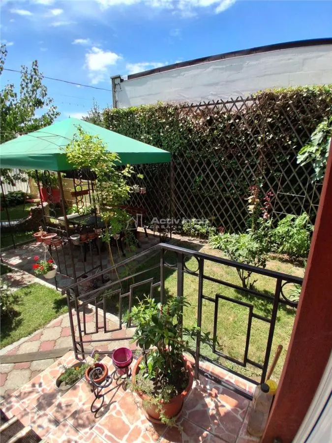 Vila zona banci str Alexandru Cernat - foto 1