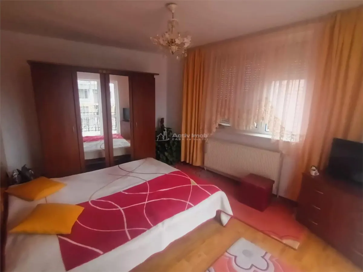 Vila zona banci str Alexandru Cernat - foto 6
