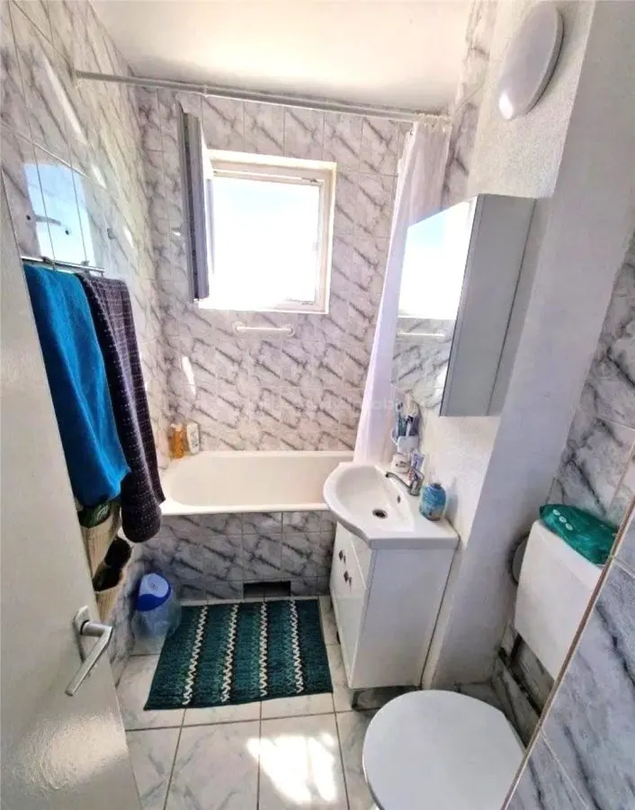 Baia Mare Vanzare Apartament 2 Camere renovat mobilat utilat - foto 3