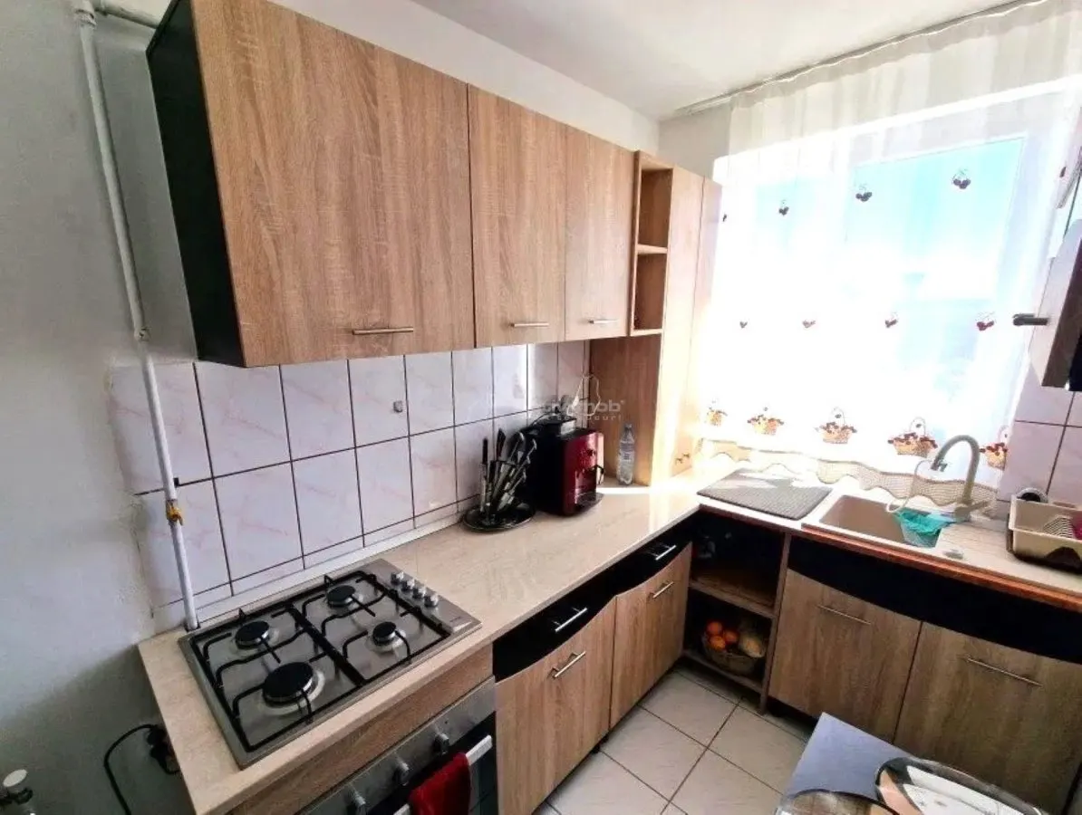Baia Mare Vanzare Apartament 2 Camere renovat mobilat utilat - foto 8