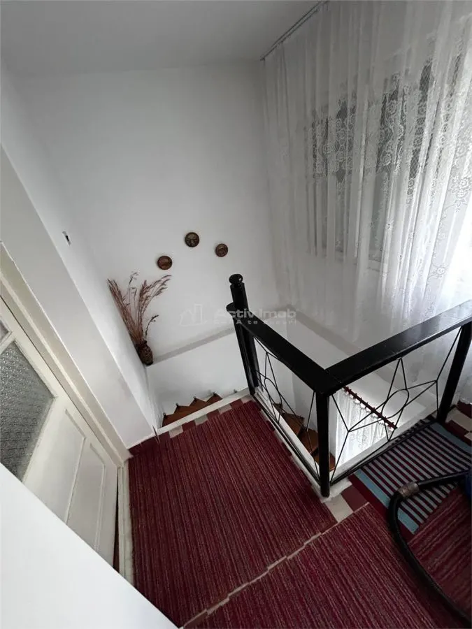 Bocsa Montana, Casa Solida cu Demisol+ Parter+ Etaj - foto 9