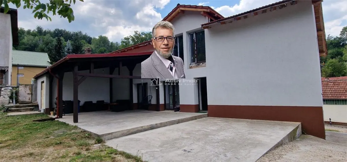 House / villa for sale sqm in Bocsa - foto 1