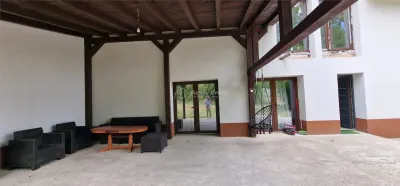 House / villa for sale sqm in Bocsa - foto 14