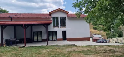 House / villa for sale sqm in Bocsa - foto 21