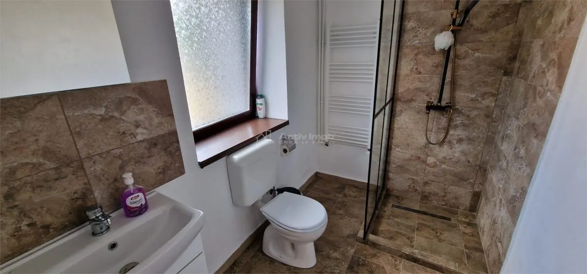 House / villa for sale sqm in Bocsa - foto 24