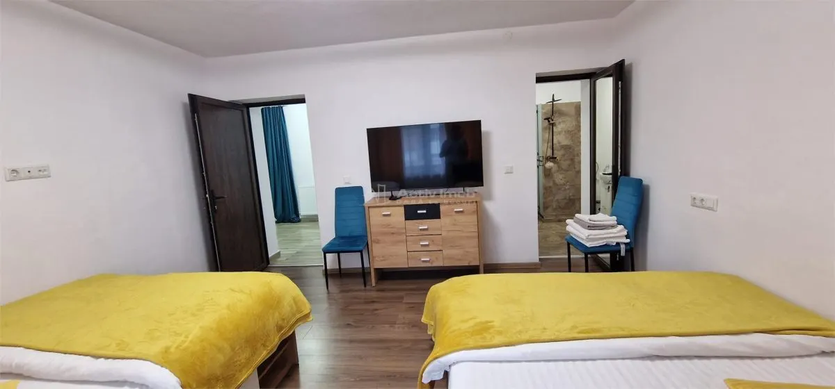 House / villa for sale sqm in Bocsa - foto 5