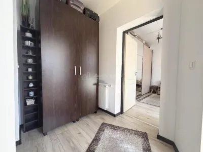 个性城市住宅 – 带阁楼和配套酒窖的房屋，奥拉迪亚市中心 - foto 21