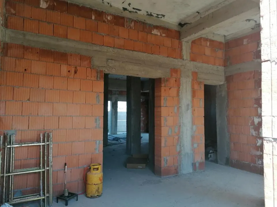 Cladire 4 Apartamente si Spatiu Comercial Sacalaz - foto 11