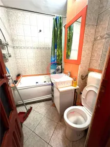 Apartament 3 camere, centrala proprie, bloc izolat, lift - foto 6