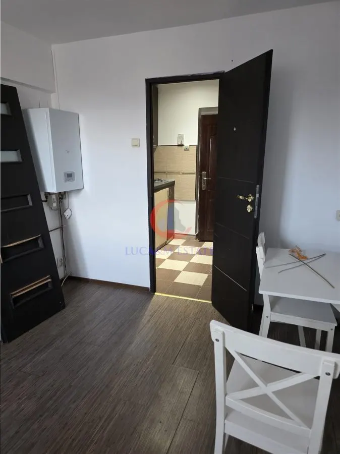 Investitie sigura , 2 garsoniere independente ,Etaj 1 langa Bega Bujorilor Sagului - foto 3