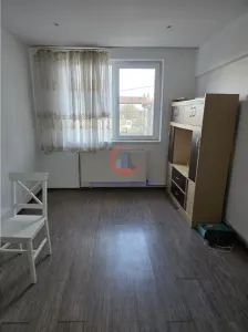 Investitie sigura , 2 garsoniere independente ,Etaj 1 langa Bega Bujorilor Sagului - foto 5