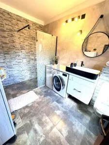 Casa individuala cu teren de 1.480 mp in Dumbravita - foto 7