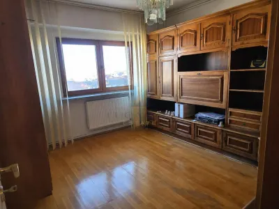 Apartament 4 camere , Zona Modern ,Bd. Simion Barnutiu ,Badea Cartan. - foto 6