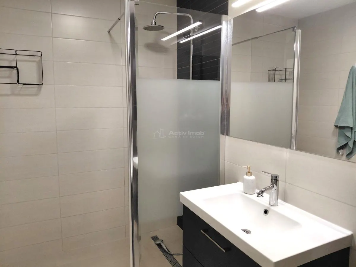 Apartament 2 camere bloc nou cu lift si parcare Baia Mare Ultracentral - foto 8