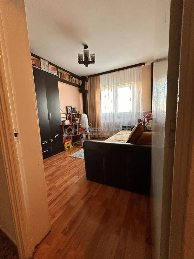 3 camere decomandat - Viorele - Timpuri Noi - foto 2