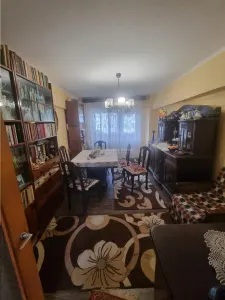 Apartament 3 cam decomandat etaj 1 Dunarii sens giratoriu - foto 5