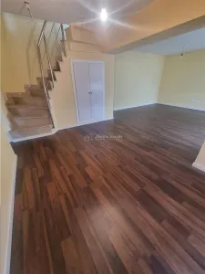 Apartament 5 camere cu scara interioara tip penthouse -doua etaje - foto 4