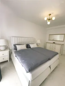 Appartement Trois Chambres avec Jardin Privé à Vendre - foto 12