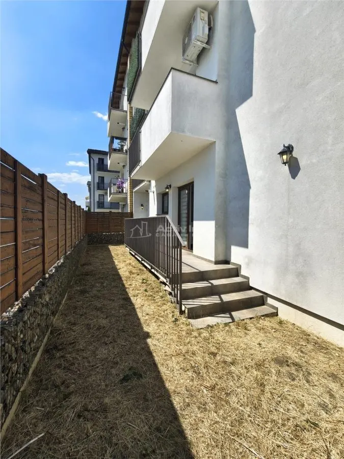 Appartement Trois Chambres avec Jardin Privé à Vendre - foto 20