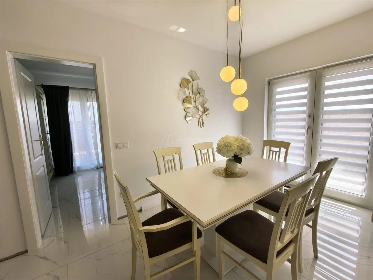 Appartement Trois Chambres avec Jardin Privé à Vendre - foto 4
