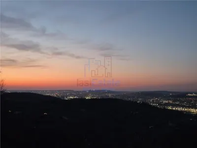 Terrain avec Vues Spectaculaires - foto 12