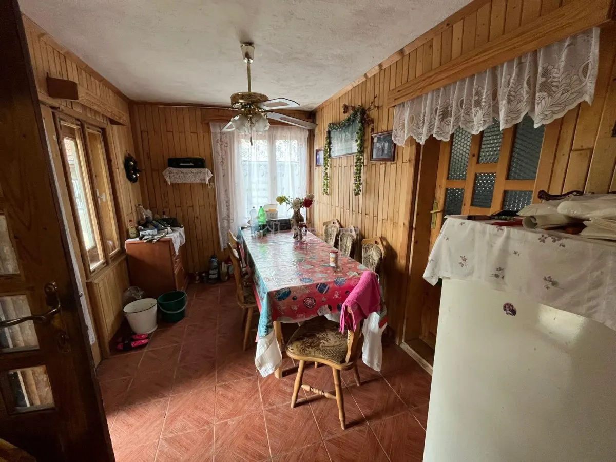 佐瑞莱 6房住宅+5900平米土地 - foto 6